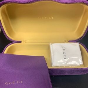 Gucci oversized sunglasses case and bag NEW